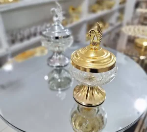فروش عمده شکلات خوری شیشه آبگز درب دار طرح قو